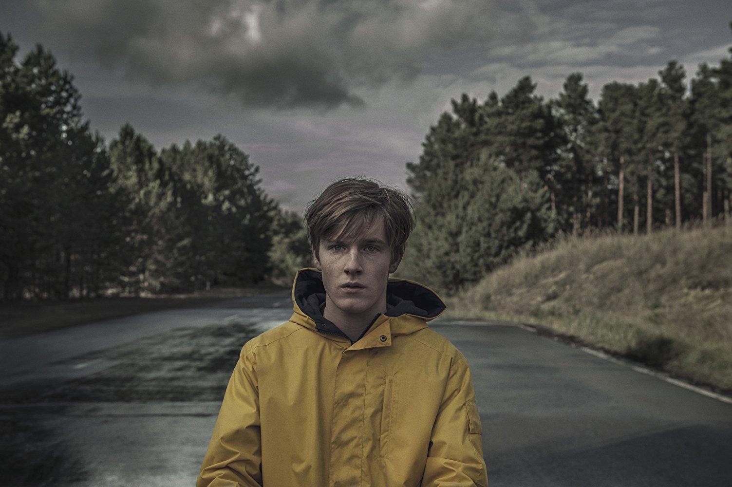 Louis Hofmann vive Jonas Kahnwald no seriado