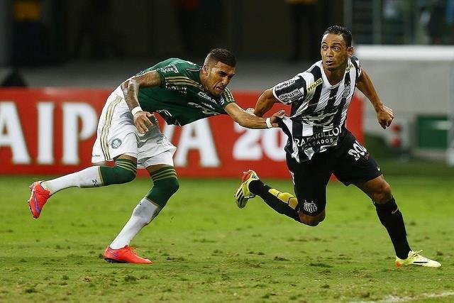 Atl&eacute;tico-MG fica perto de fechar com Ricardo Oliveira 