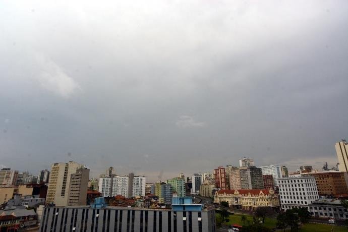 Porto Alegre deve ter tempo inst&aacute;vel neste s&aacute;bado