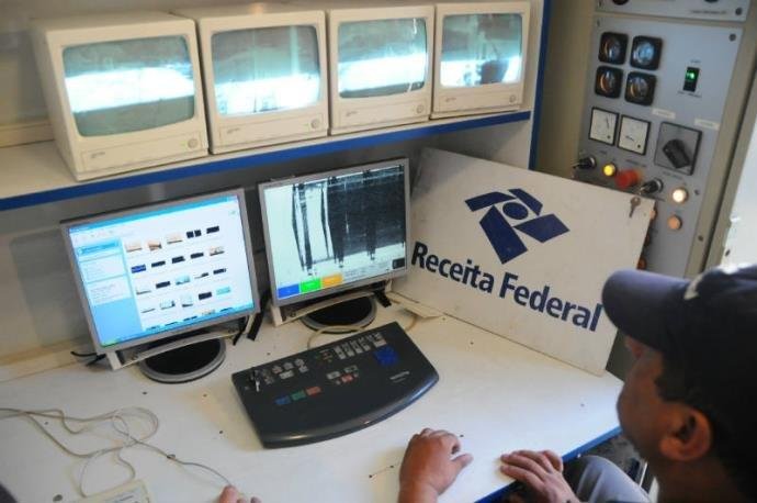 Mais 1.023 pessoas jur&iacute;dicas e 2.377 pessoas f&iacute;sicas ser&atilde;o submetidas ao chamado acompanhamento especial