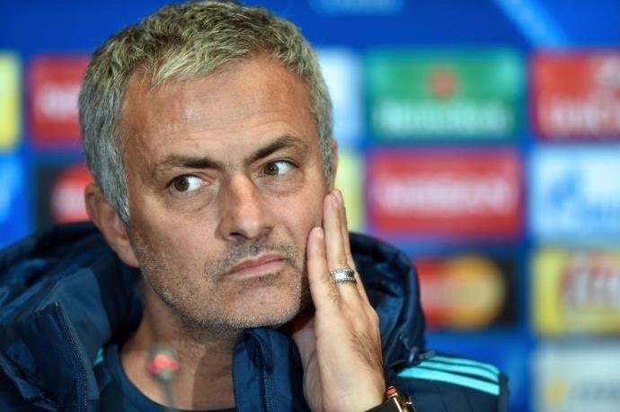 Para Mourinho, competir com dinheiro do City &eacute; "muito dif&iacute;cil"