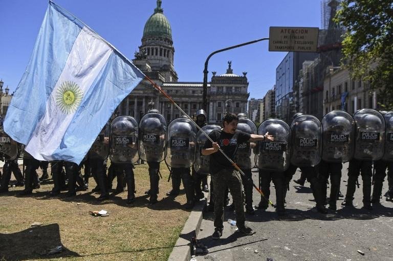 Congresso da Argentina aprova or&ccedil;amento para 2018 e reforma tribut&aacute;ria 