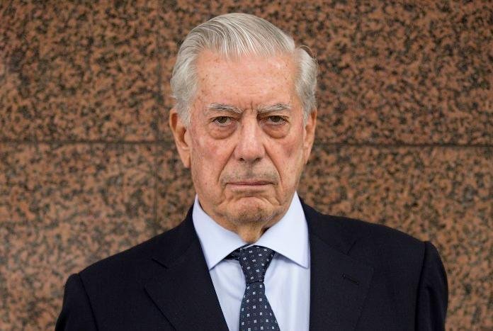 Vargas Llosa venceu o Nobel de Literatura em 2010