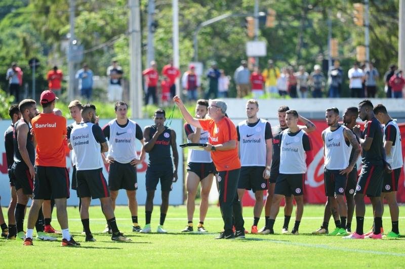 Inter se reapresenta nesta ter&ccedil;a com manuten&ccedil;&atilde;o de titulares e novidades 