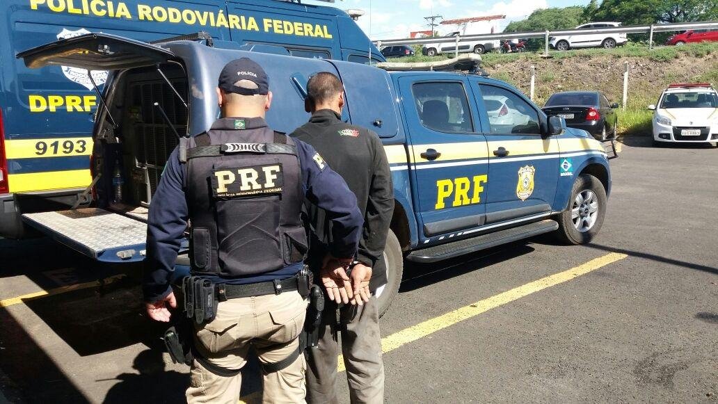 Policiais prenderam suspeito na Ilha das Flores, na tarde desta sexta-feira