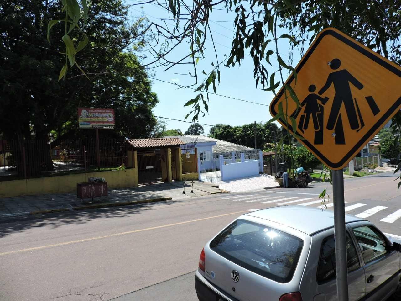 Comunidade recolhe mais de 150 assinaturas e clama por quebra-molas em bairro de Esteio