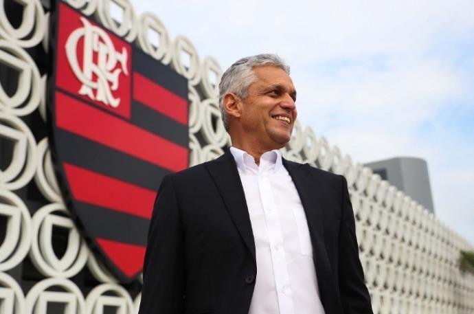 Reinaldo Rueda treinou o Flamengo no segundo semestre de 2017