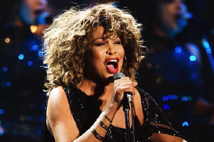 Tina Turner receber&aacute; pr&ecirc;mio por toda a sua obra