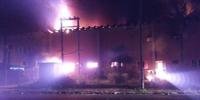 Incêndio destrói empresa de produtos químicos em Novo Hamburgo