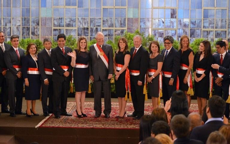 Presidente Kuczynski pede volta da estabilidade ao Peru