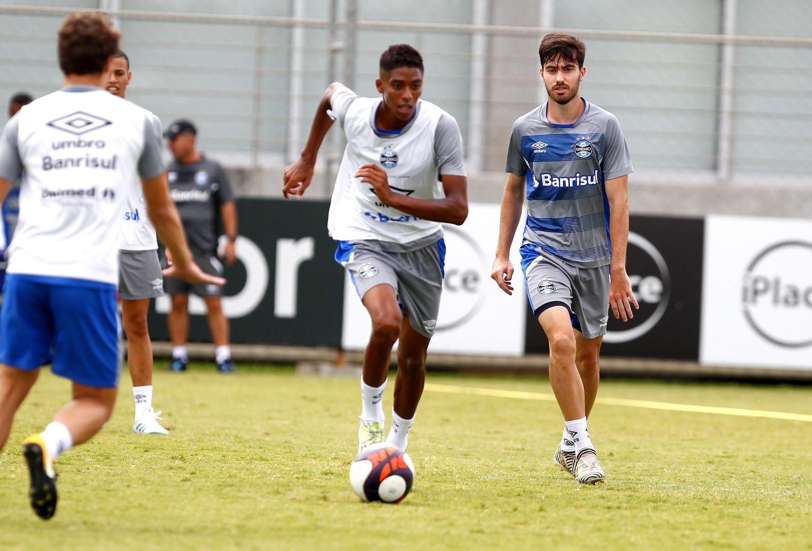 Meia do Gr&ecirc;mio integra o grupo de transi&ccedil;&atilde;o que abrir&aacute; a temporada tricolor disputando o Gauch&atilde;o