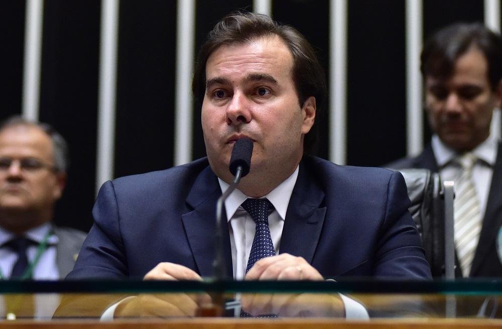Para DEM, candidatura de Maia &eacute; alternativa para bloco governista