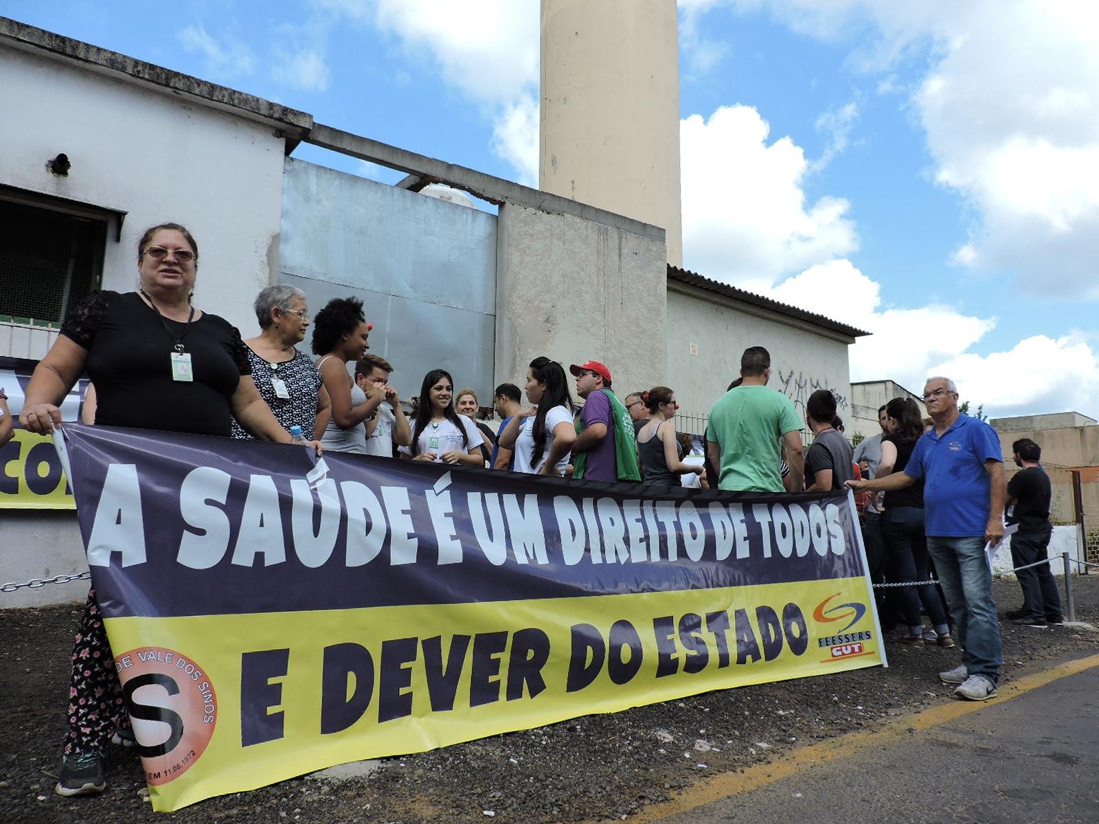 A paralisa&ccedil;&atilde;o foi marcada por vig&iacute;lia em frente &agrave; institui&ccedil;&atilde;o de sa&uacute;de 