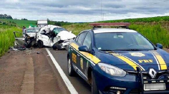Duas pessoas morrem e outras duas ficam feridas em acidente em Carazinho
