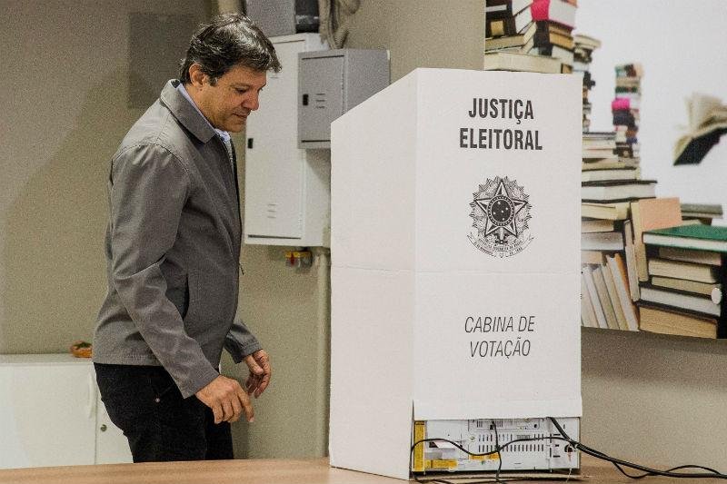Haddad e funcion&aacute;rios s&atilde;o indiciados pela PF por caixa dois	