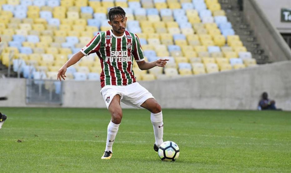 Meia-atacante rescindiu o v&iacute;nculo com o Fluminense na semana passada