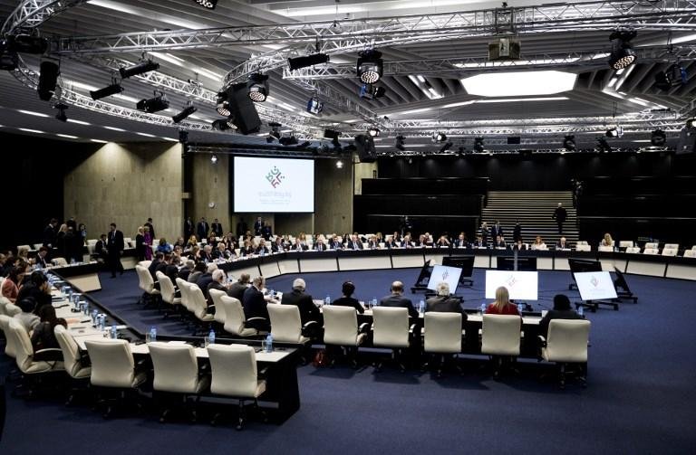  Uni&atilde;o Europeia se mostrou disposta a retirar de sua lista negra de para&iacute;sos fiscais oito pa&iacute;ses