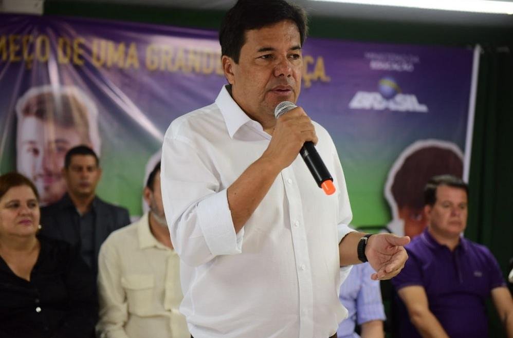 Governo vai liberar R$ 406 milh&otilde;es para ensino m&eacute;dio em tempo integral 