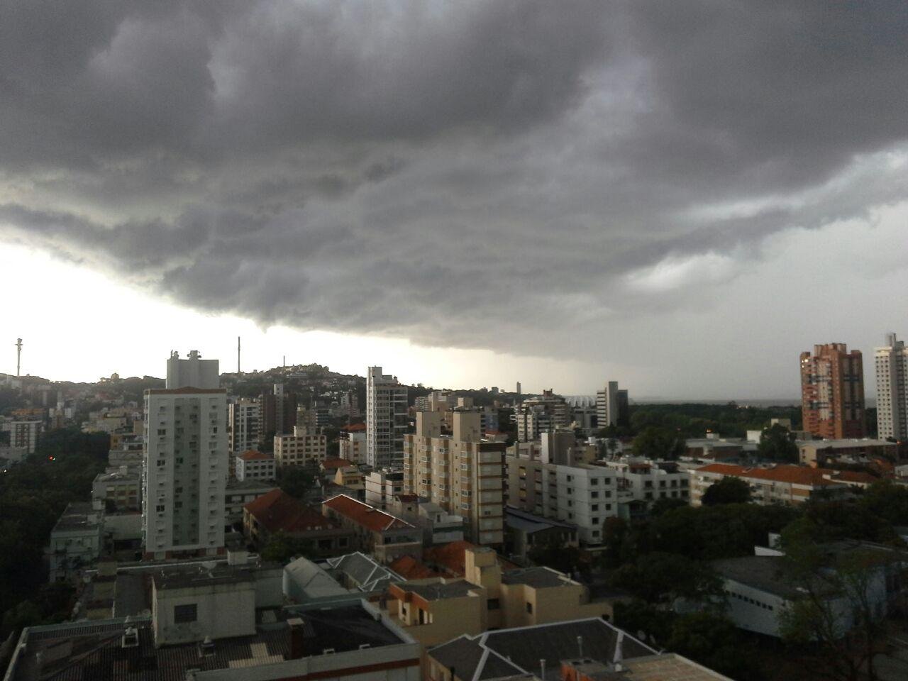 Chuva retorna nesta segunda-feira no RS