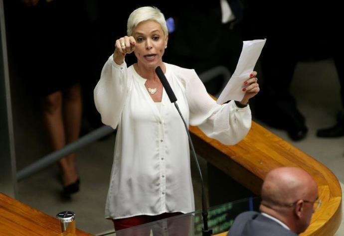 STJ derruba liminar e abre caminho para posse de Cristiane Brasil