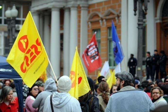 Estudantes poder&atilde;o solicitar declara&ccedil;&atilde;o provis&oacute;ria de conclus&atilde;o do curso