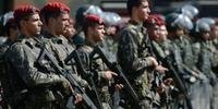 Intervenção militar seria enorme retrocesso, diz comandante do Exército