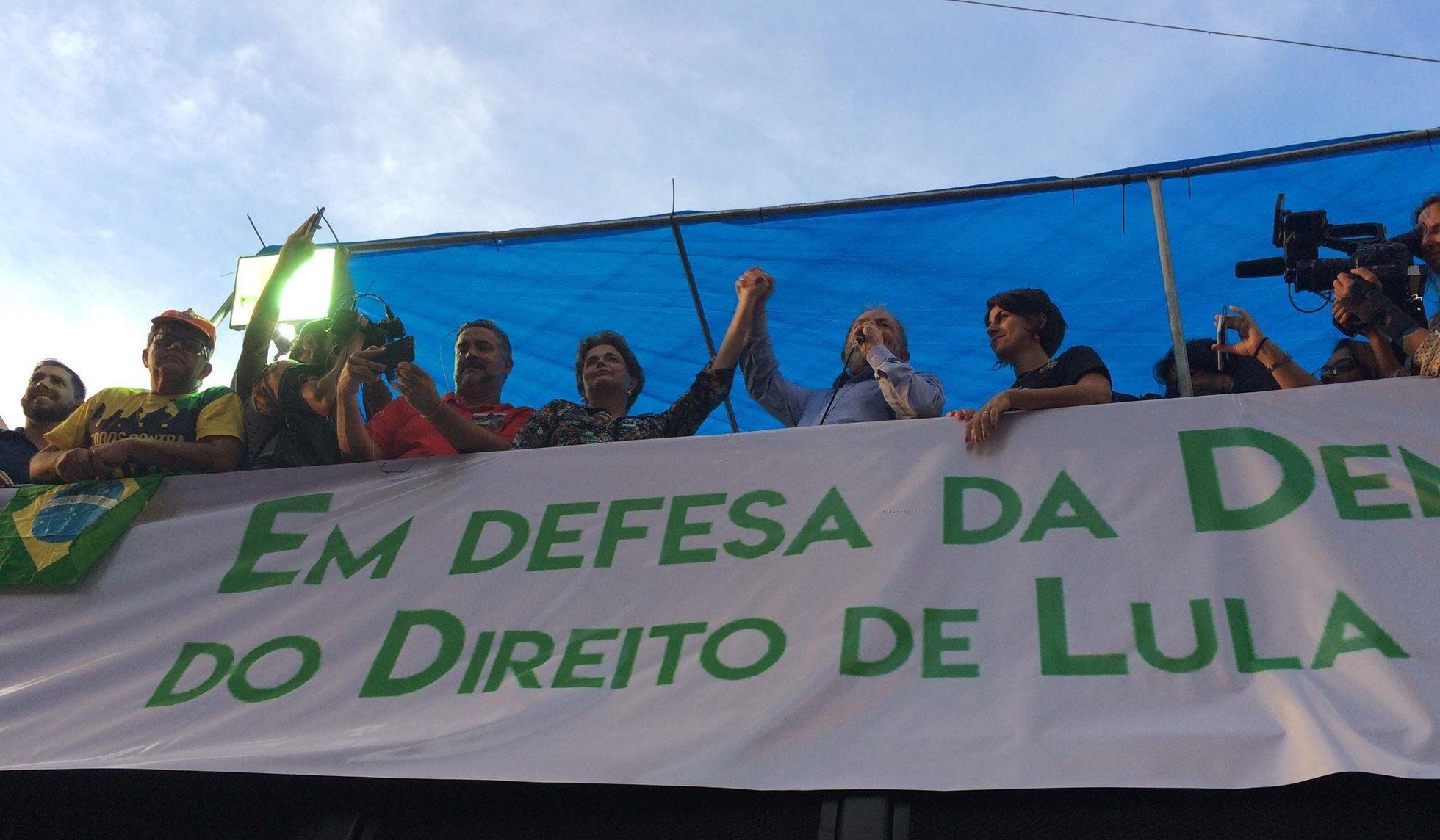 Presidente lamentou "posi&ccedil;&otilde;es conservadoras" recentes e criticou governos "sem compromisso com o povo ga&uacute;cho