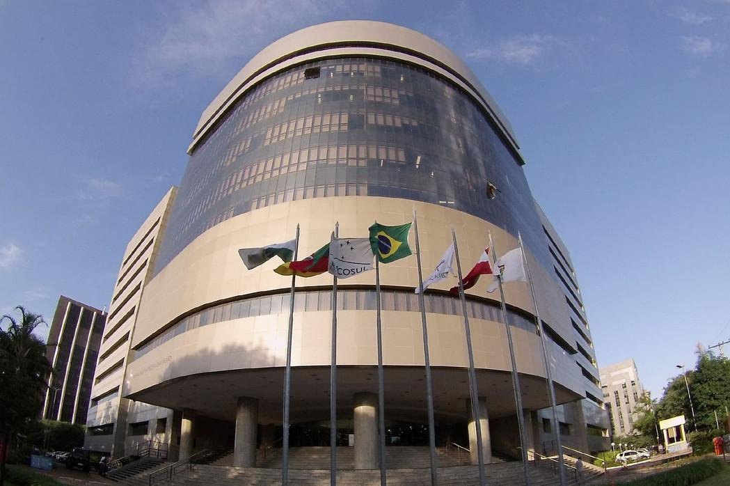 Recurso ao TR4 deve ser analisado por colegiado durante cerca de sete horas