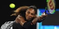 Serena Williams anuncia volta oficial às quadras em duelo da Fed Cup em fevereiro