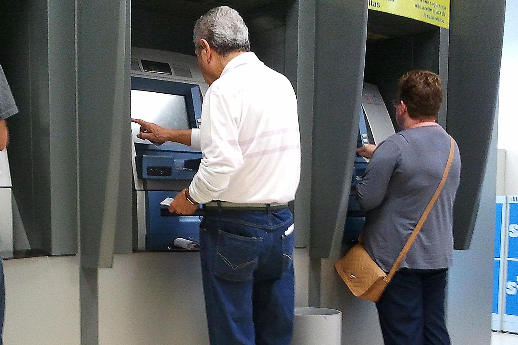 Pagamentos ser&atilde;o destinados &agrave; trabalhadores com carteira assinada antes da Constitui&ccedil;&atilde;o de 1988
