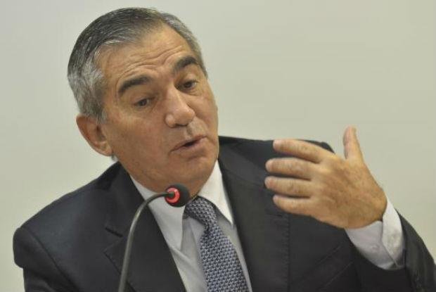 Pol&iacute;tico defendeu a constru&ccedil;&atilde;o de uma "frente ampla da esquerda" no Brasil
