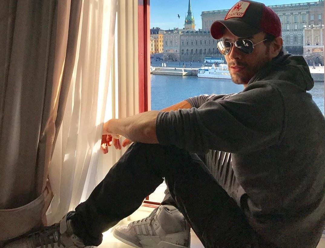 Enrique Iglesias processa Universal por royalties de "streaming"