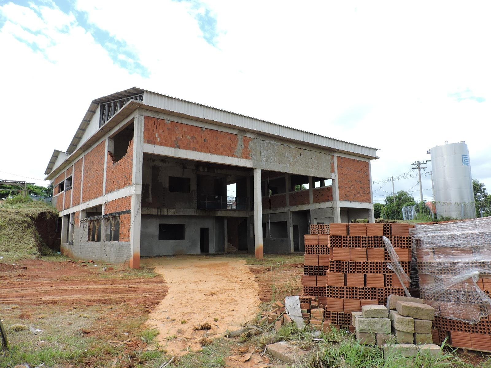 A edifica&ccedil;&atilde;o est&aacute; sendo erguida em &aacute;rea de 3,2 mil metros quadrados e ter&aacute; investimentos de R$ 760 mil