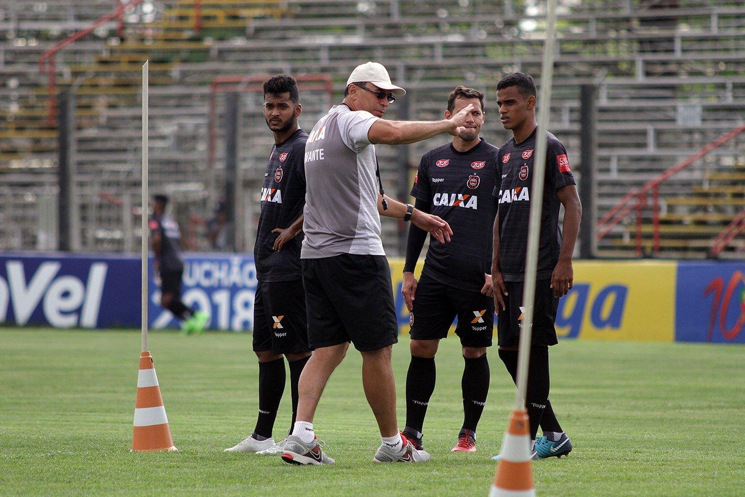 Brasil de Pelotas tem pelo menos tr&ecirc;s desfalques para o jogo contra o Inter