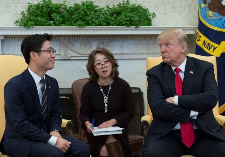 Trump reuniu-se com desertores norte-coreanos