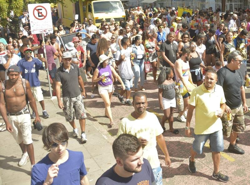 Panela do Samba comanda Carnaval de Rua na Cidade Baixa
