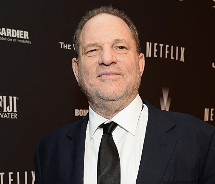 Pol&iacute;cia brit&acirc;nica investiga outras nove den&uacute;ncias contra o americano Harvey Weinstein
