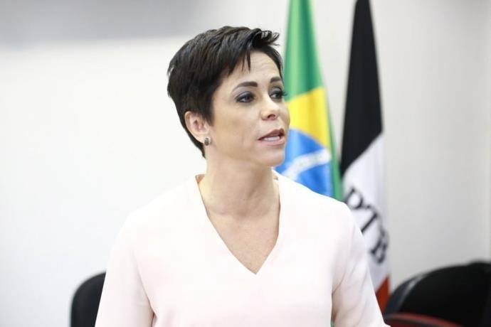 Cristiane Brasil n&atilde;o vai &agrave; C&acirc;mara para evitar desgaste 