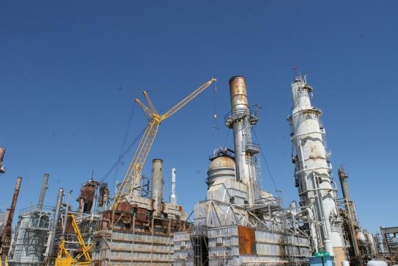 Unidade nos Estados Unidos tem capacidade para processar 110 mil barris de petr&oacute;leo por dia