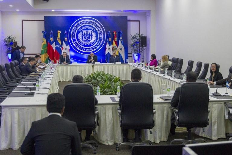 Mesa da Unidade Democr&aacute;tica (MUD) se reuniu por cinco horas com os representantes do governo em Santo Domingo
