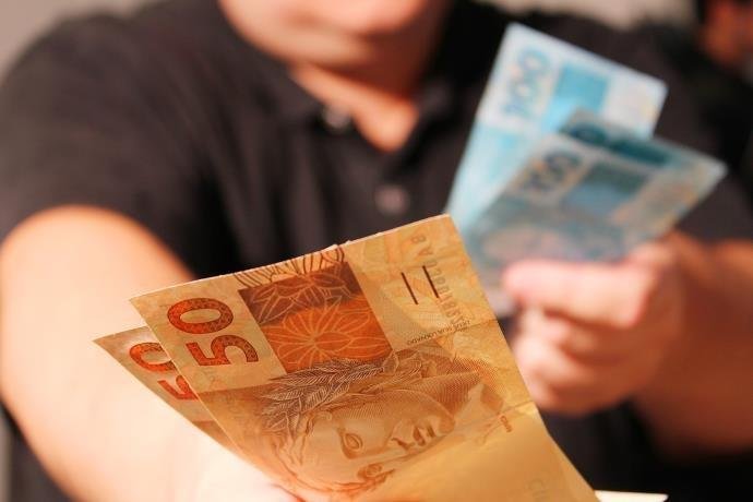 Corte representaria baixa de 7% para 6,75% ao ano, conforme expectativa do mercado financeiro