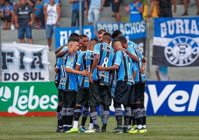 Garotos da base ser&atilde;o apenas refor&ccedil;os &agrave; equipe principal