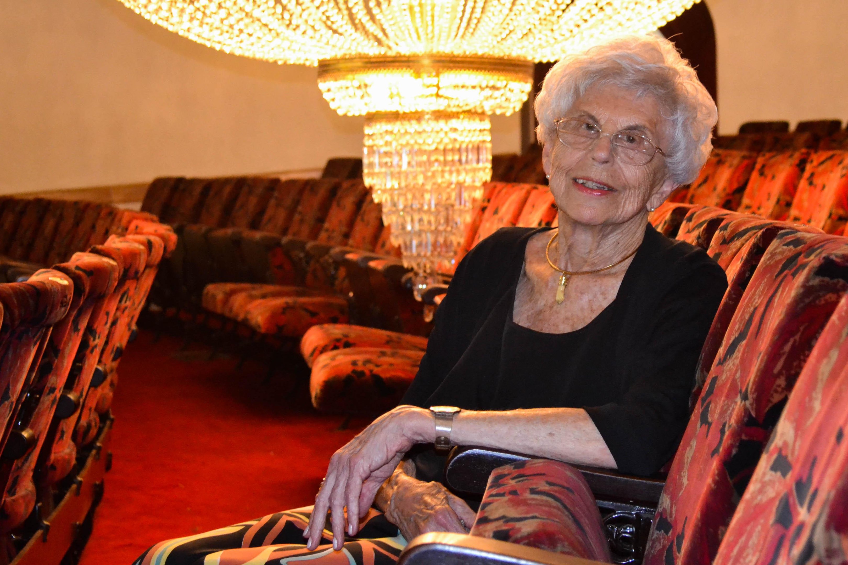 Dona Eva comandava a Funda&ccedil;&atilde;o Theatro S&atilde;o Pedro desde 1982