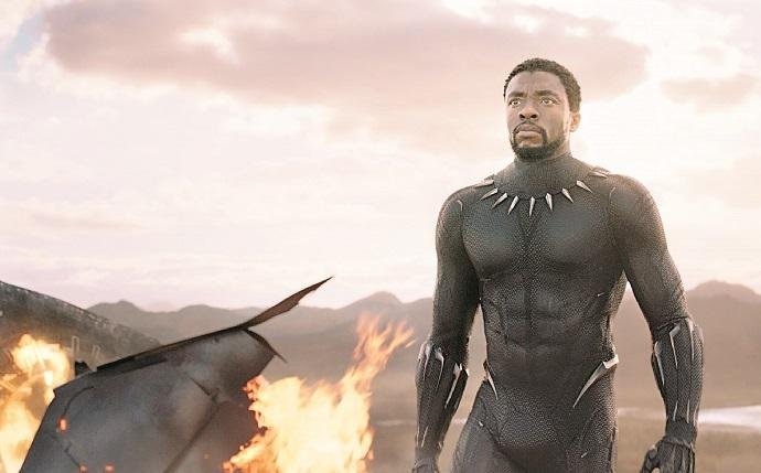 Chadwick Boseman vive o protagonista do novo filme da Marvel