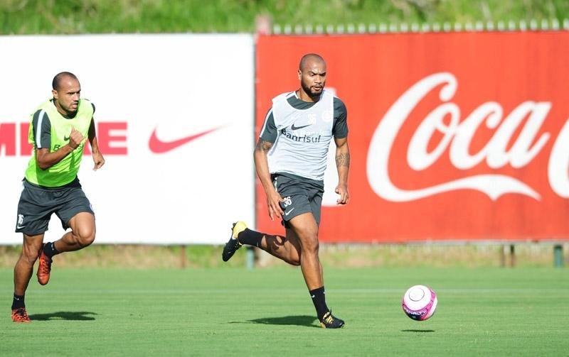 Moledo est&aacute; regularizado para reestrear pelo Inter