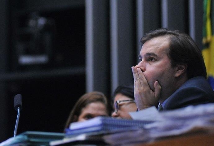 Rodrigo Maia acha poss&iacute;vel votar reforma da Previd&ecirc;ncia