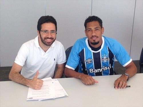 Hernane Brocador &eacute; o novo refor&ccedil;o do Gr&ecirc;mio