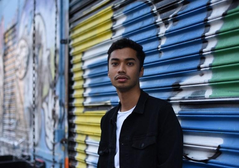Com 1,7 milh&otilde;es de ouvintes mensais no Spotify, artista mistura sons do carnaval haitiano e ritmos africanos