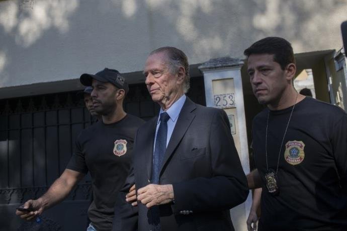 Nuzmann chegou a ficar duas semanas preso no ano passado