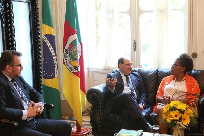 Departamento prestar&aacute; orienta&ccedil;&atilde;o e assist&ecirc;ncia a imigrantes no territ&oacute;rio ga&uacute;cho